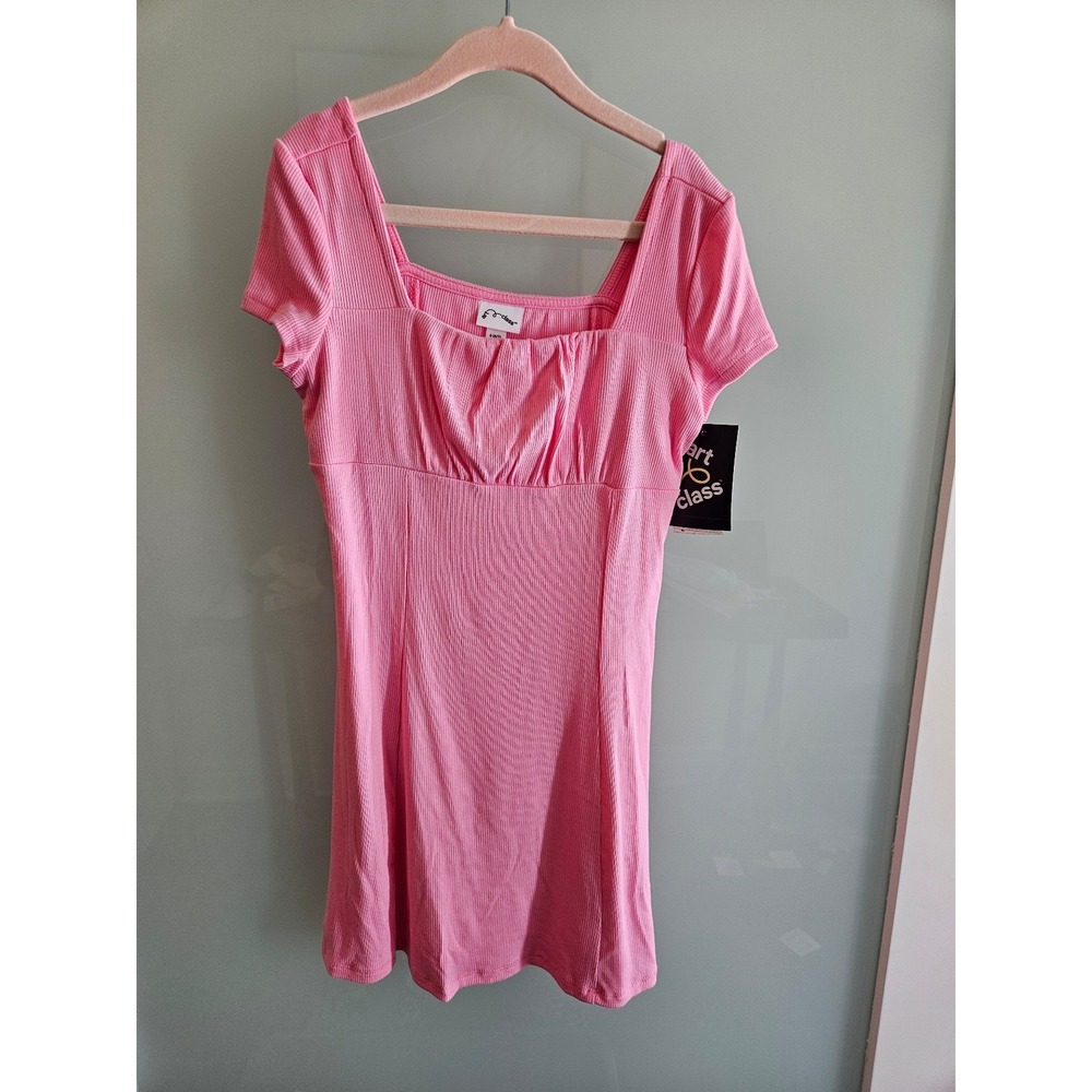 Art‎ class girls dress size 6-7